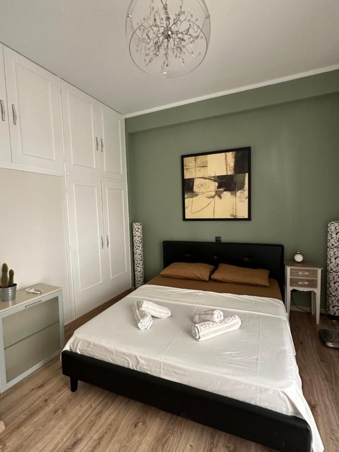 Cozy Apartment With Parking Near The City Center Aten Exteriör bild