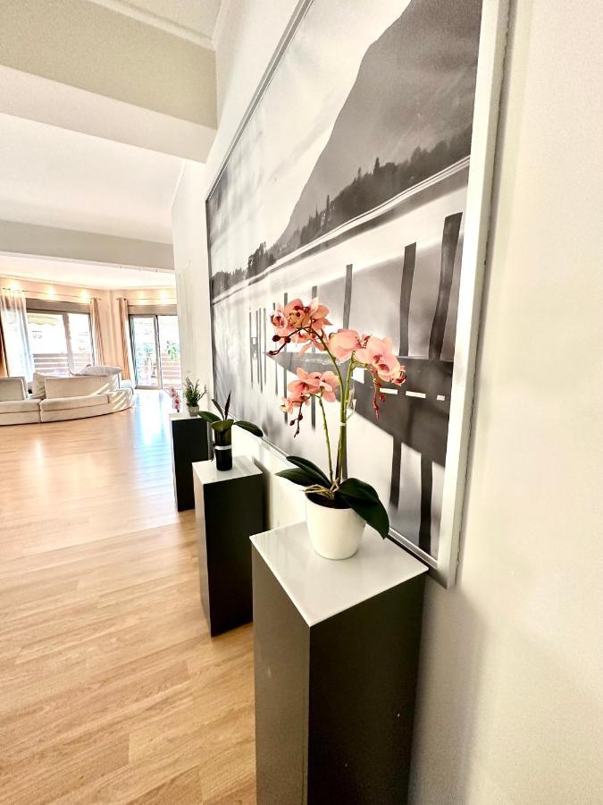 Cozy Apartment With Parking Near The City Center Aten Exteriör bild