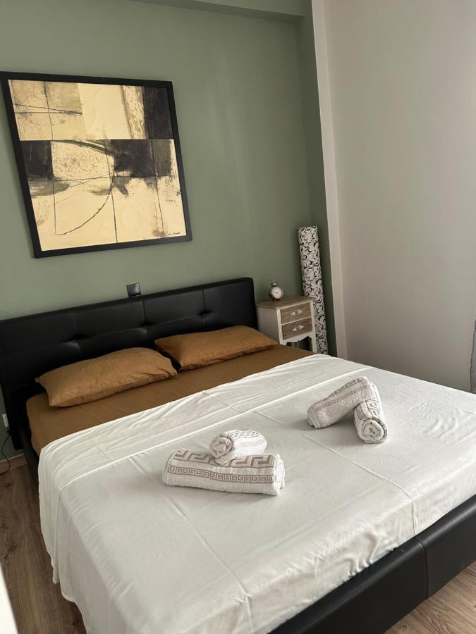 Cozy Apartment With Parking Near The City Center Aten Exteriör bild